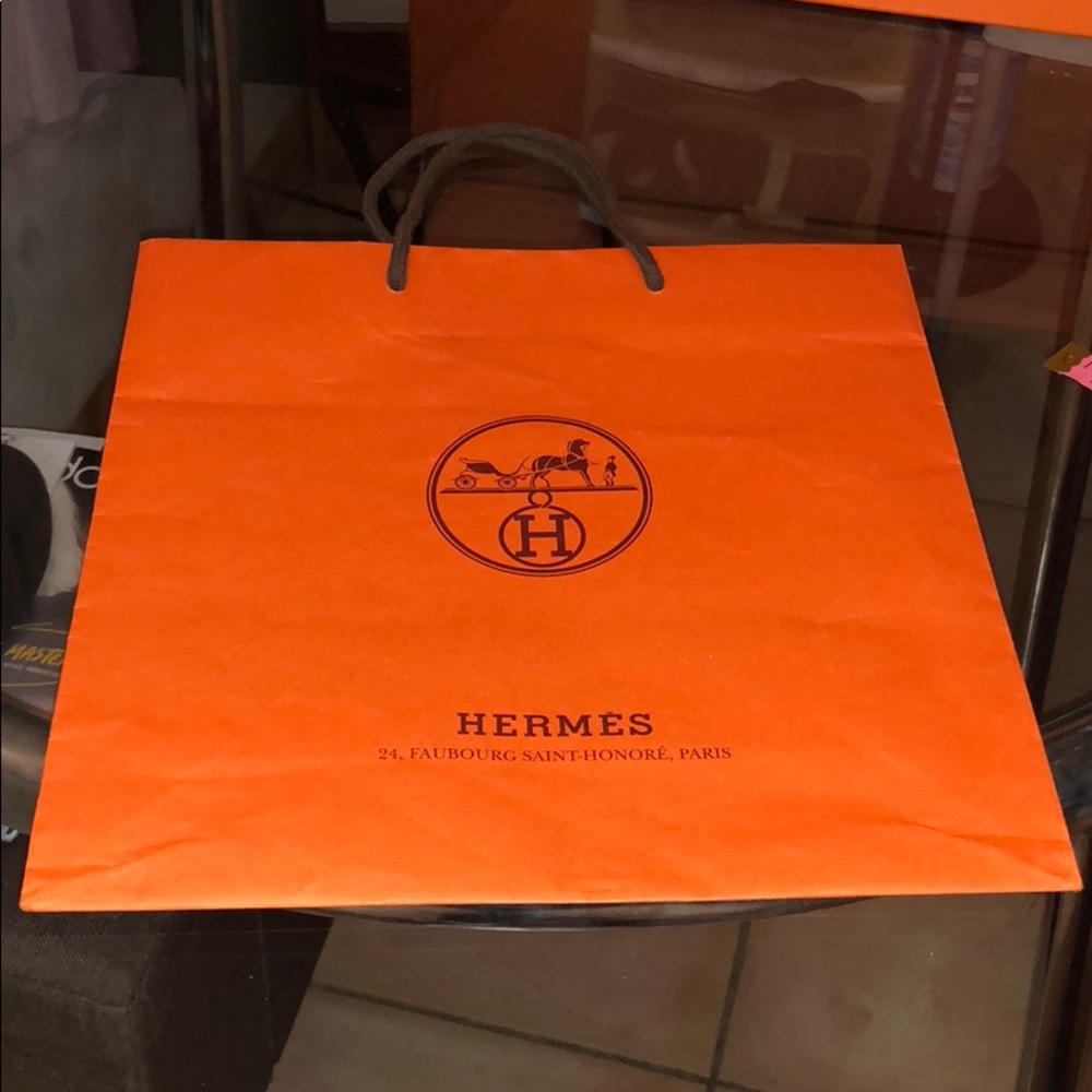COPY - Authentic Hermes shopping bag